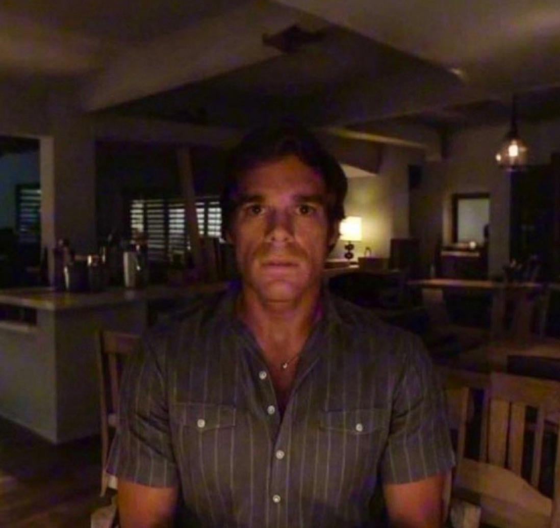 바닥에 팔고 바로 반등하는 상황 😅